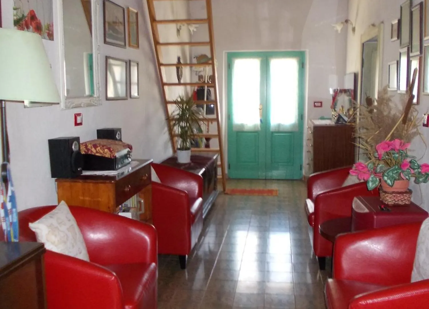 Bed and Breakfast Sardinia Eco Vegan House Zeddiani
