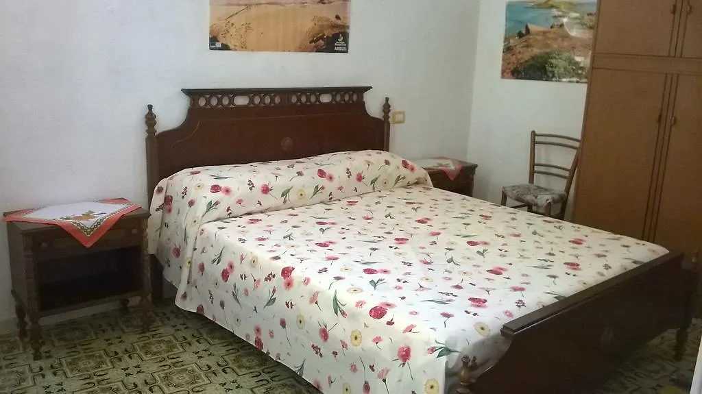 Bed and Breakfast Sardinia Eco Vegan House Zeddiani