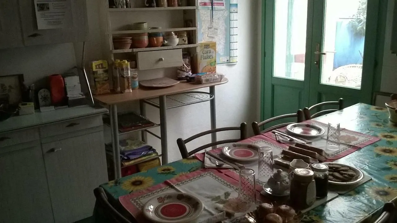 Nocleg ze śniadaniem Bed and Breakfast Sardinia Eco Vegan House Zeddiani Włochy